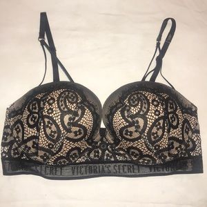 Victoria secret bra, new contrition.